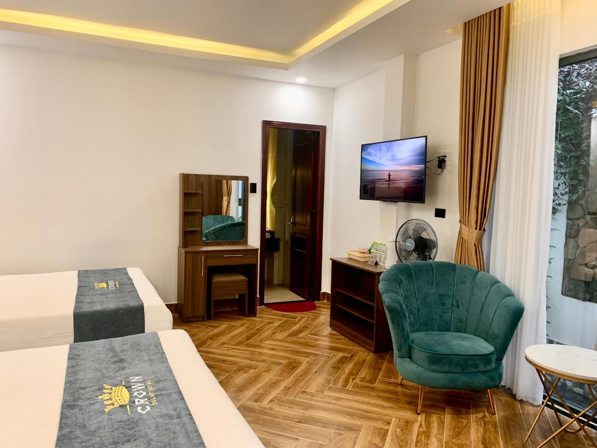 Crown Dalat Hotel Экстерьер фото